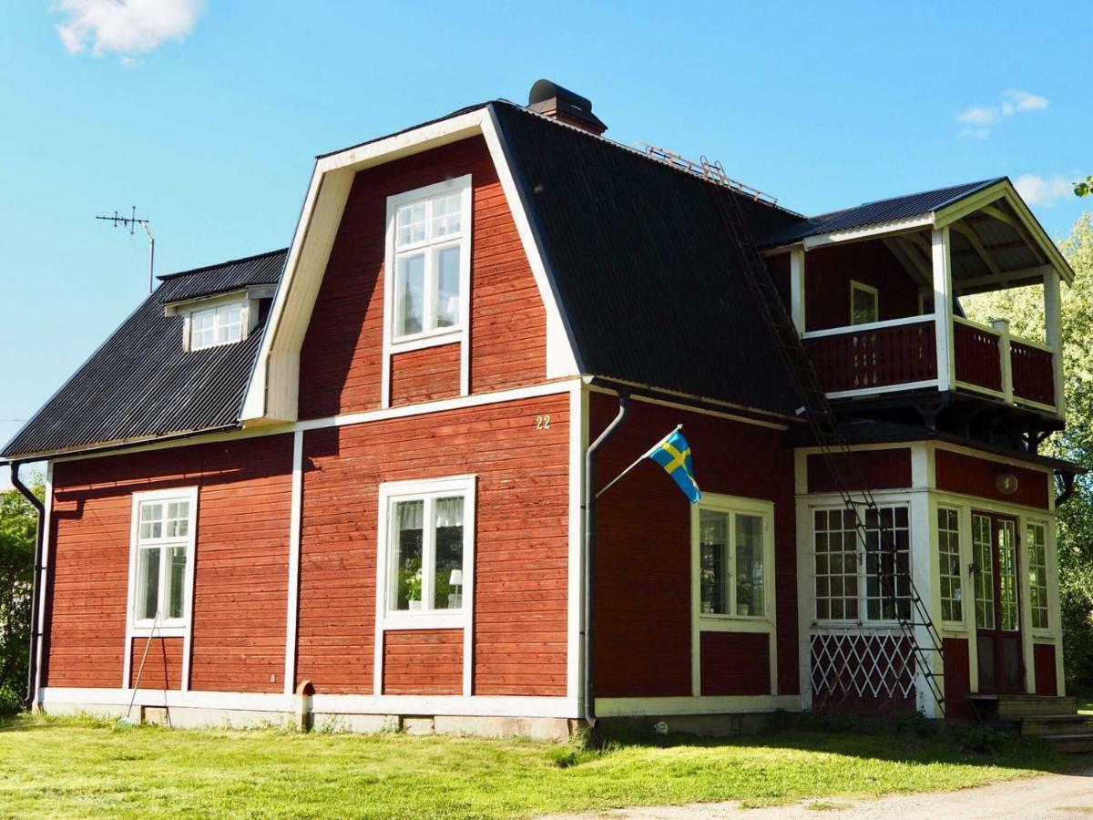 Orsastuguthyrning-kyrkbyn Orsa